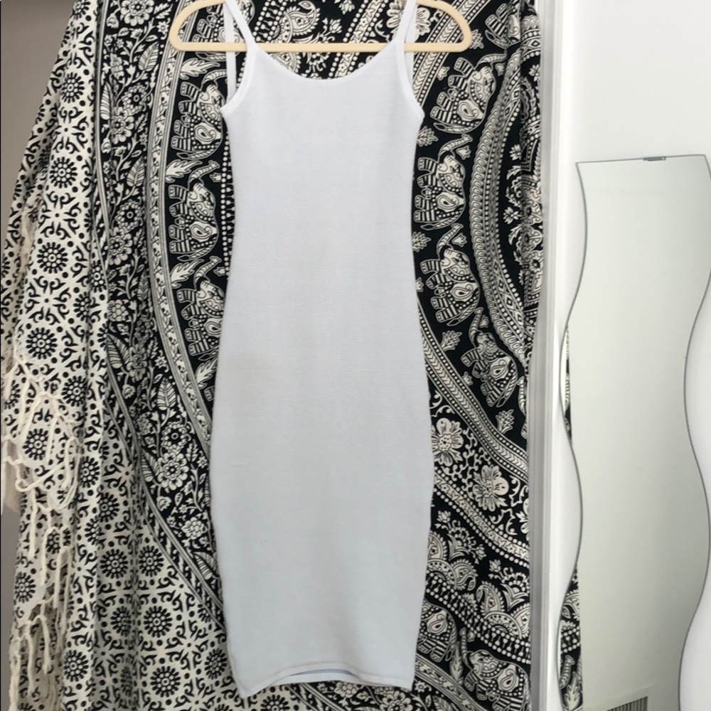OLIVACEOUS BODYCON BACKLESS MIDI DRESS